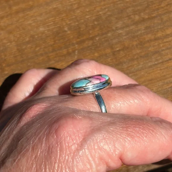 Artisan Crafted Cotton Candy Sterling Silver Oval Ring - Picture 9 of 9